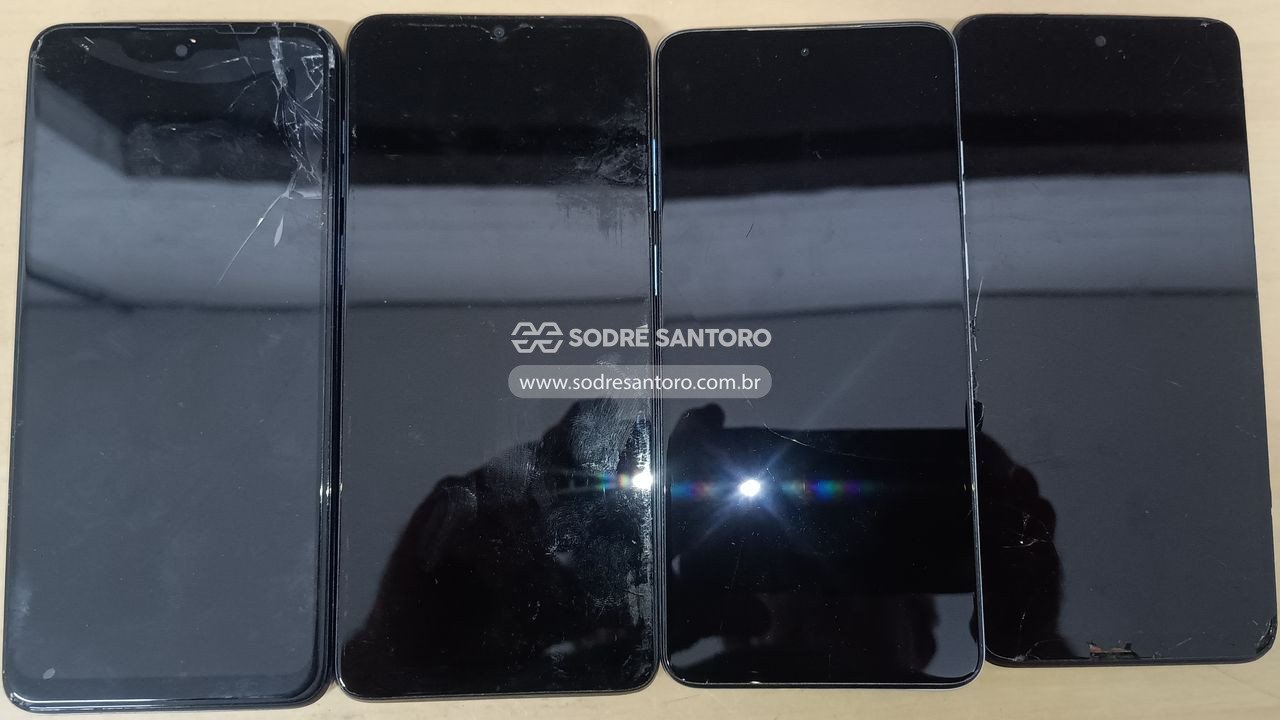 sucata de 4 smartphones motorola