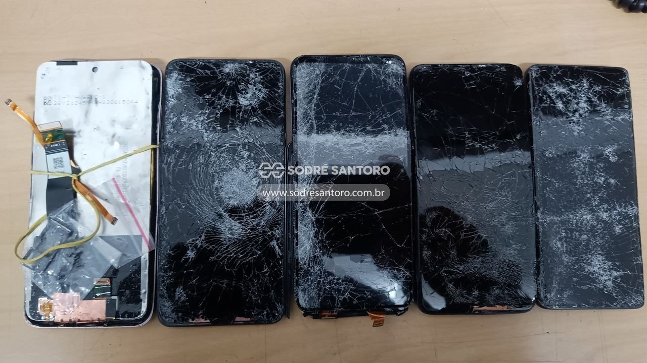 sucata de 5 smartphones motorola