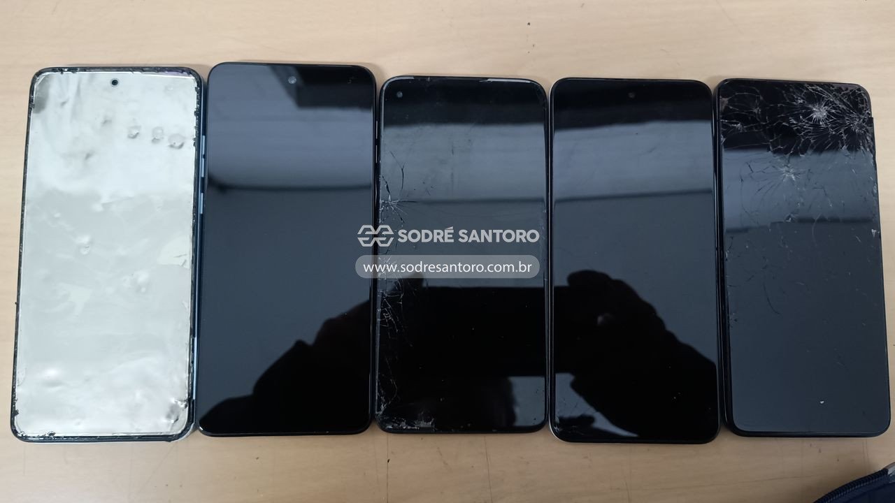 sucata de 5 smartphones motorola