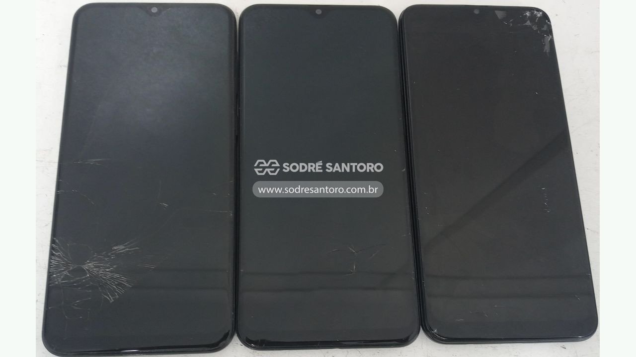 3 smartphones samsung galaxy sm-a205g/ds
