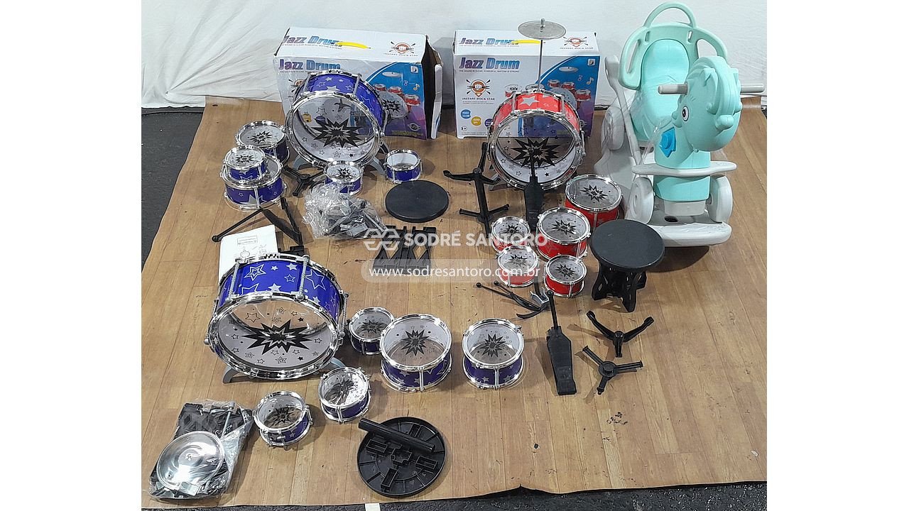 2 mini baterias jazz drum infantis e 1 balanço