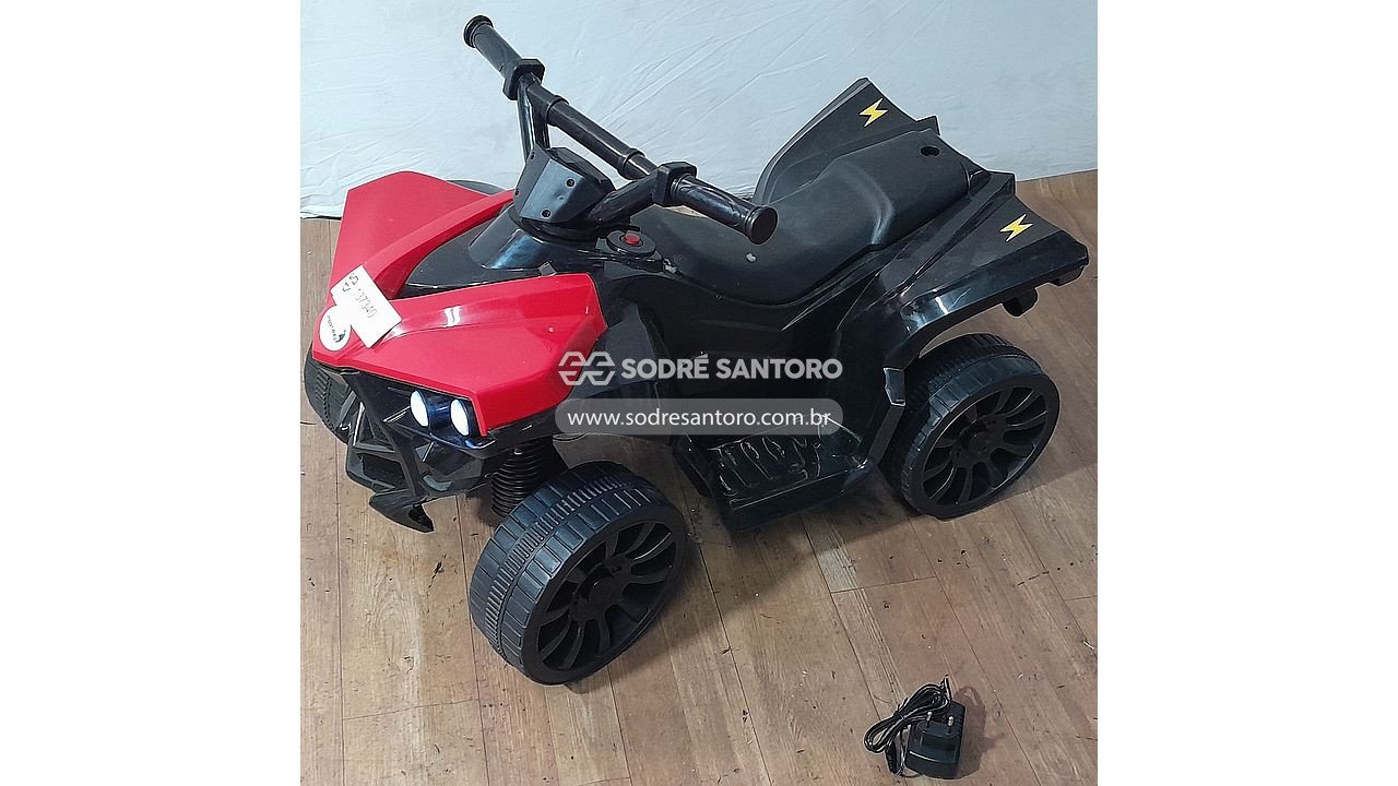 mini veículo elétrico estilo quadricíclo