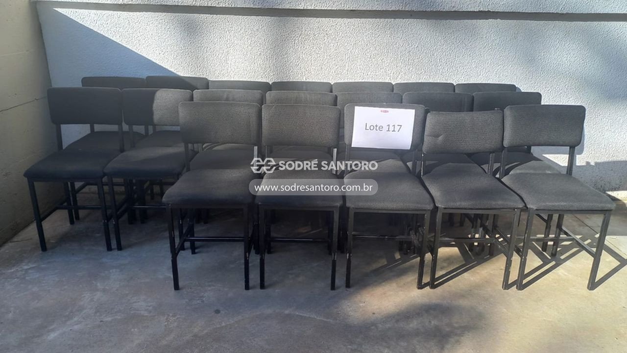 19 carteiras escolares em tecido