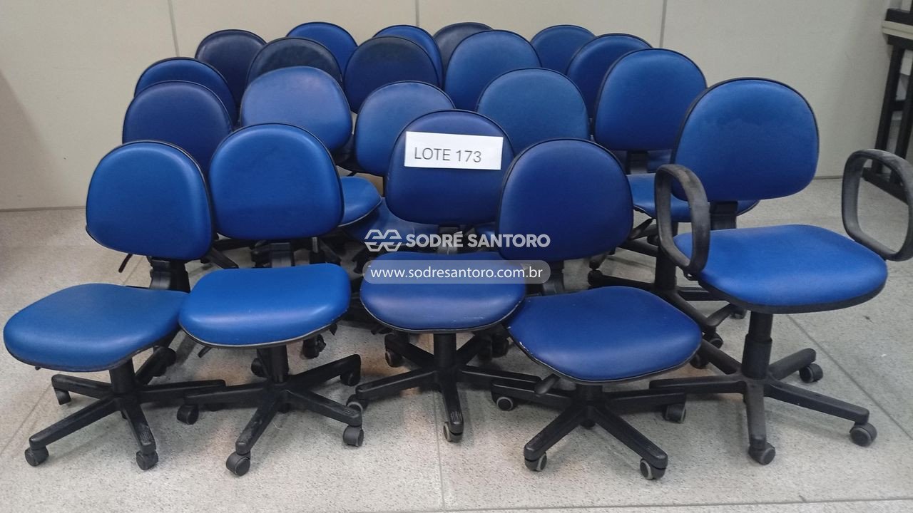 cadeiras diversas