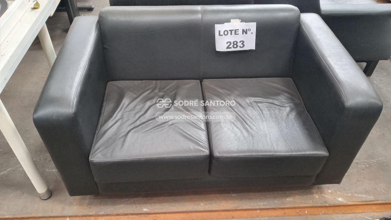 2 sofás de 2 lugares