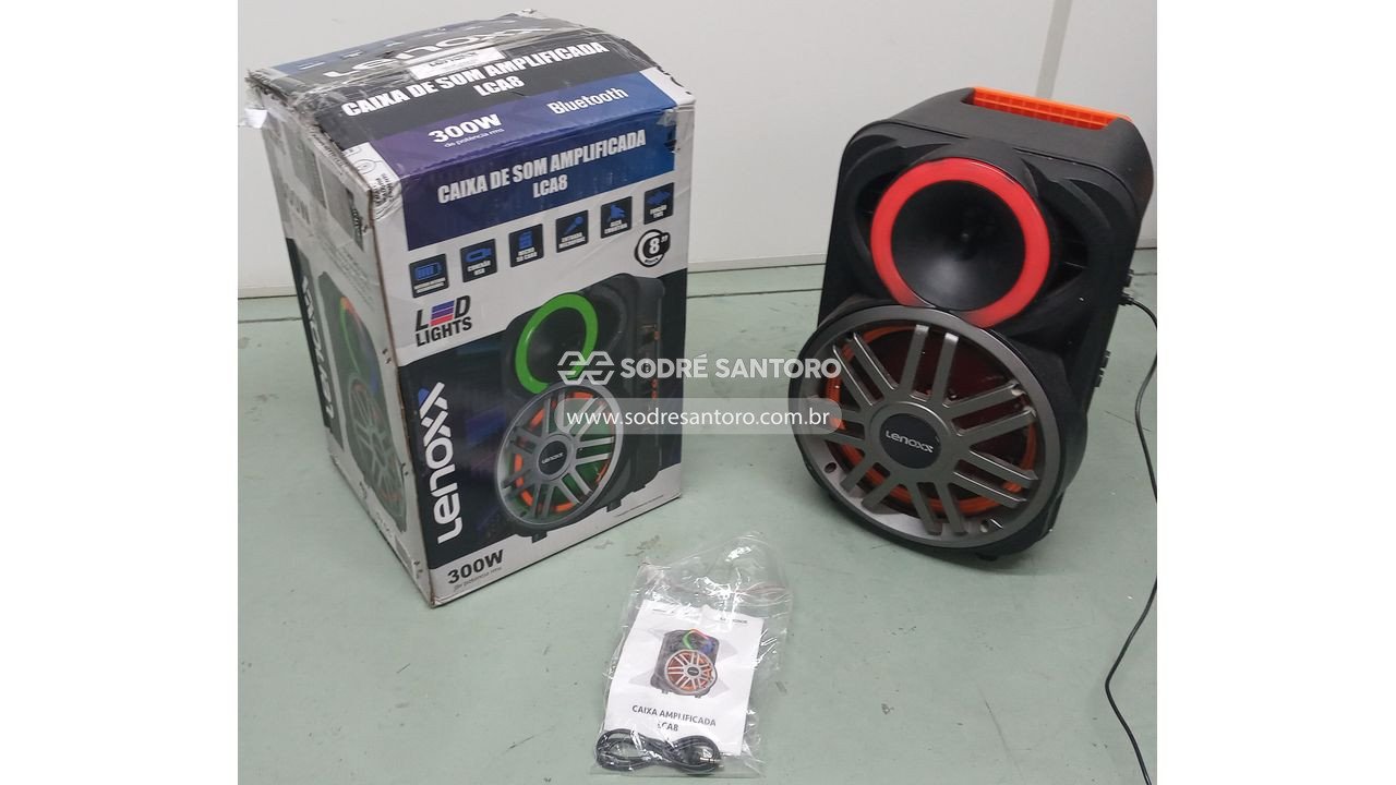 caixa de som amplificada lenoxx lca8 300w