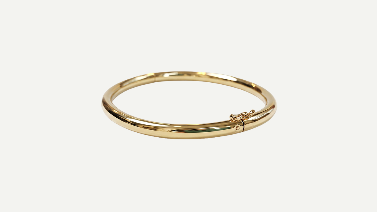 Foto 3: H STERN - Bracelete em ouro amarelo 18k. Peso: 13 gramas. Medida: 5,7 cm de diâmetro.