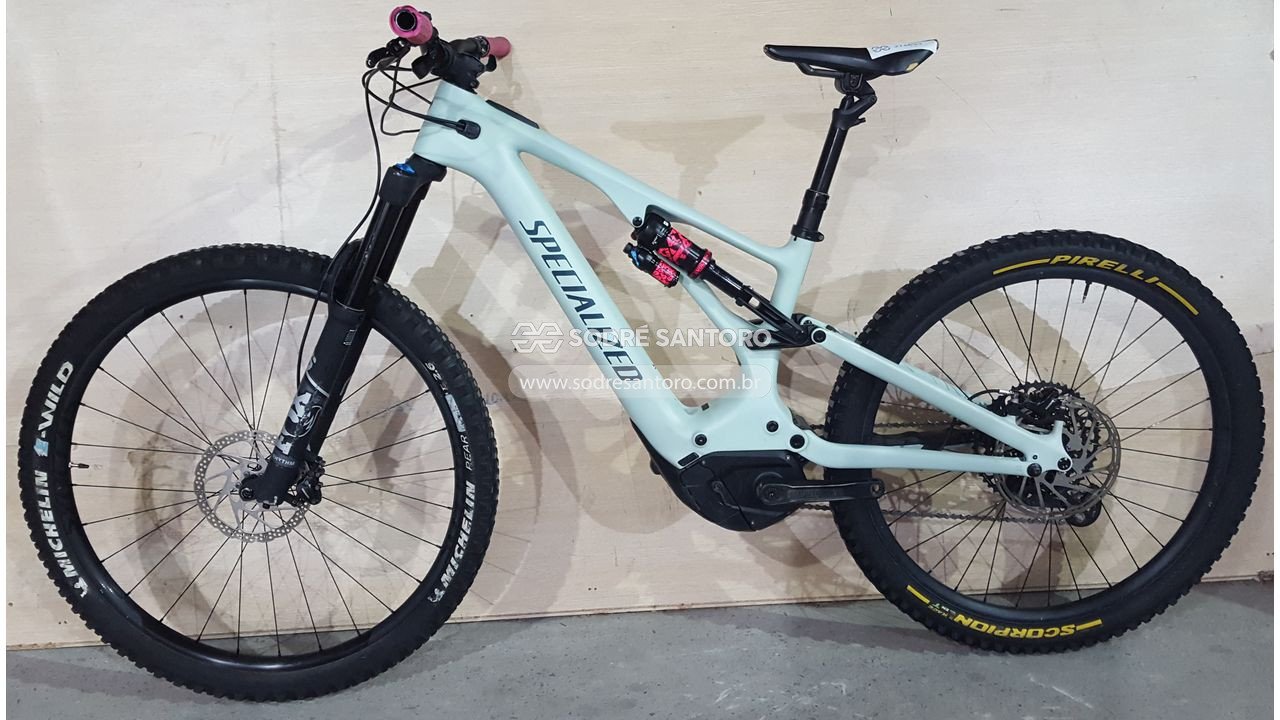 Foto 2: bicicleta specialized