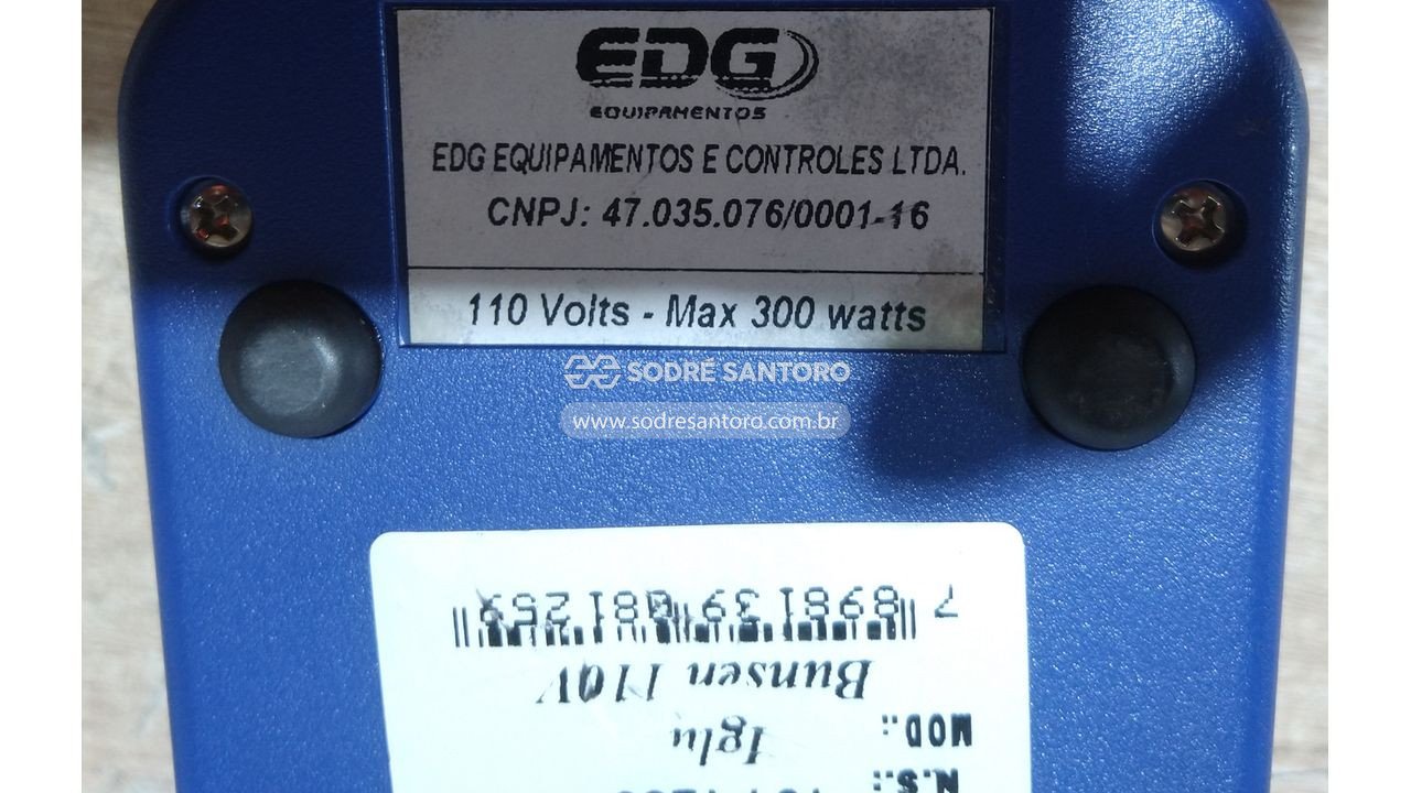 Foto 4: equipamento laser, fotopolimerizador e aquecedor