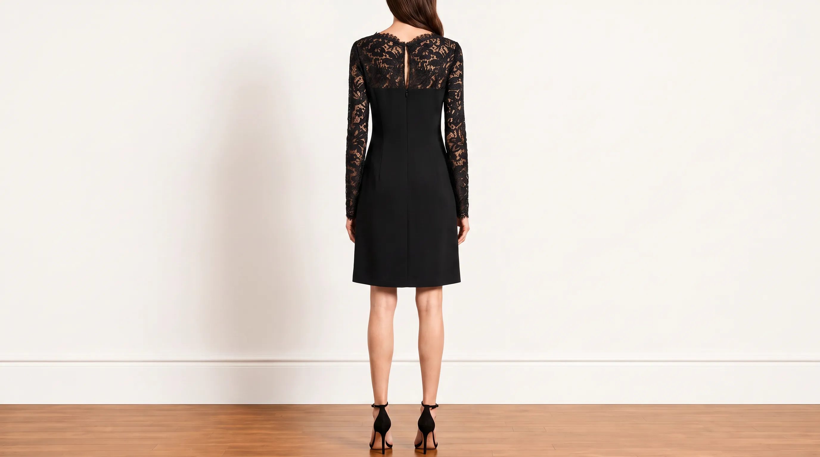 Foto 3: EMILIO PUCCI - Vestido de manga longa em stretch com renda. Tamanho 44 IT / 40 BR