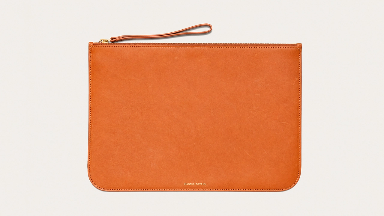 Foto 3: MANSUR GAVRIEL - Porta Documento Médio em Couro Caramelo