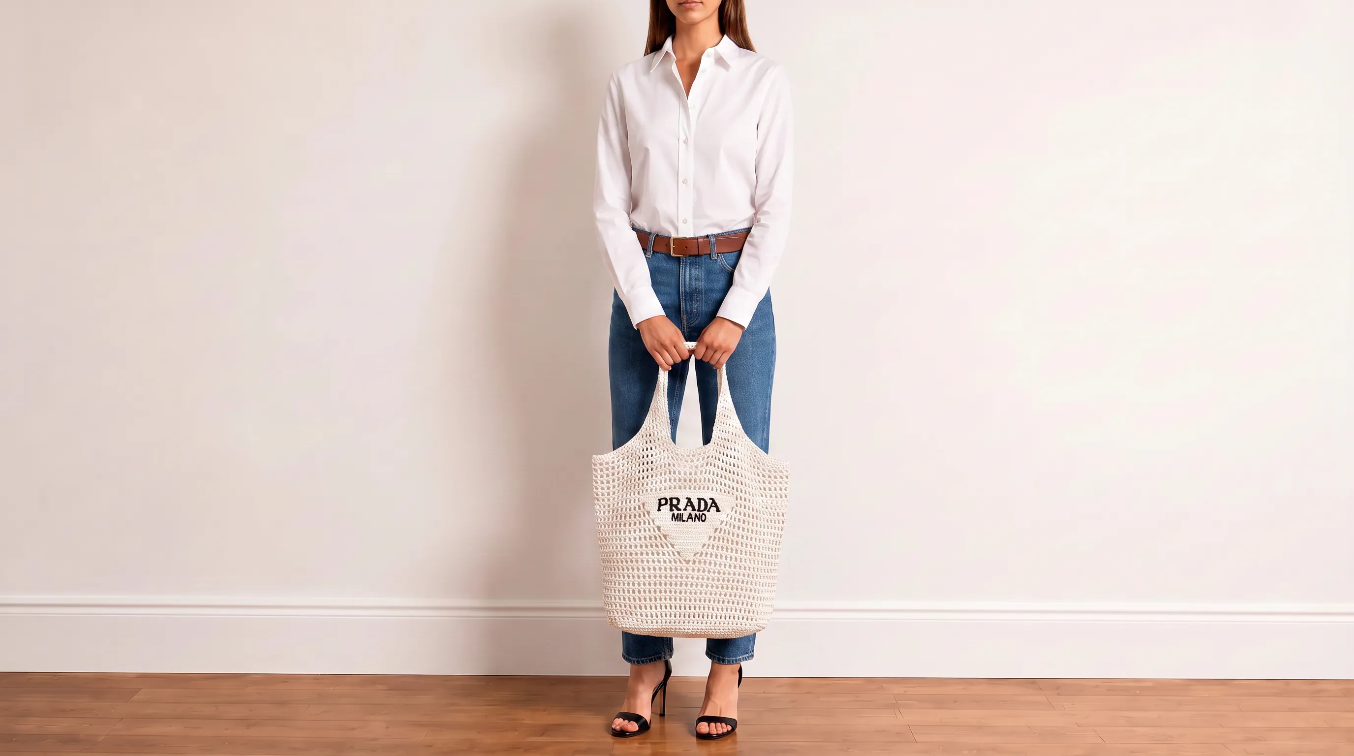 Foto 2: PRADA - Bolsa Ráfia Hobo Branca