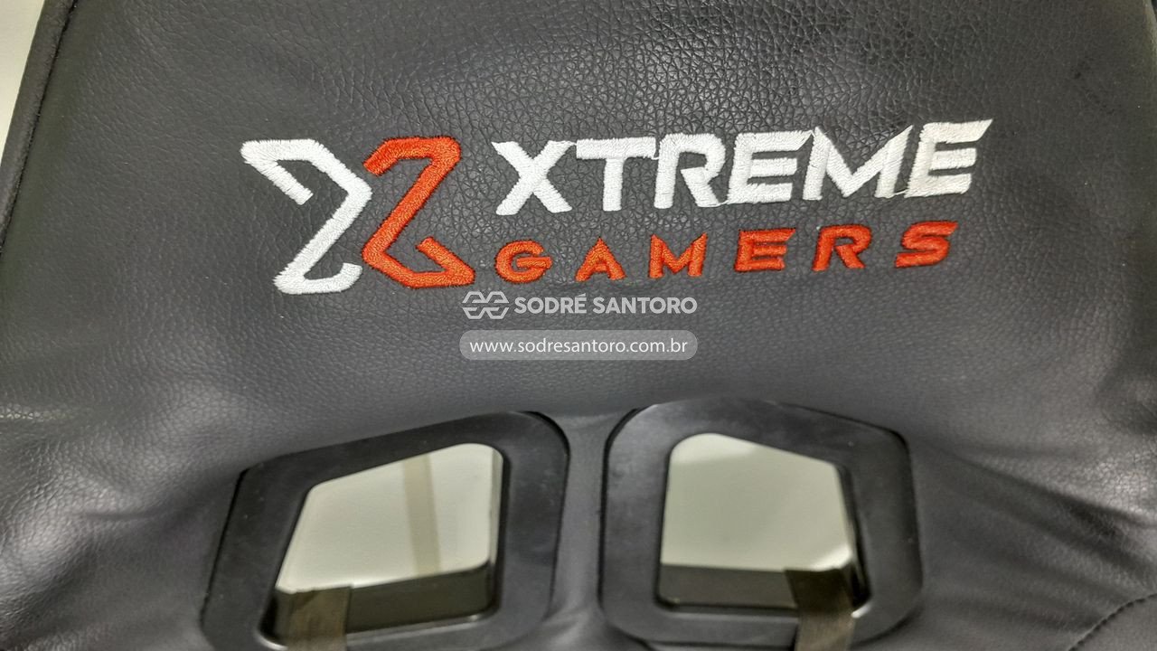 Foto 5: cadeira gamer xtreme giratória com rodízios