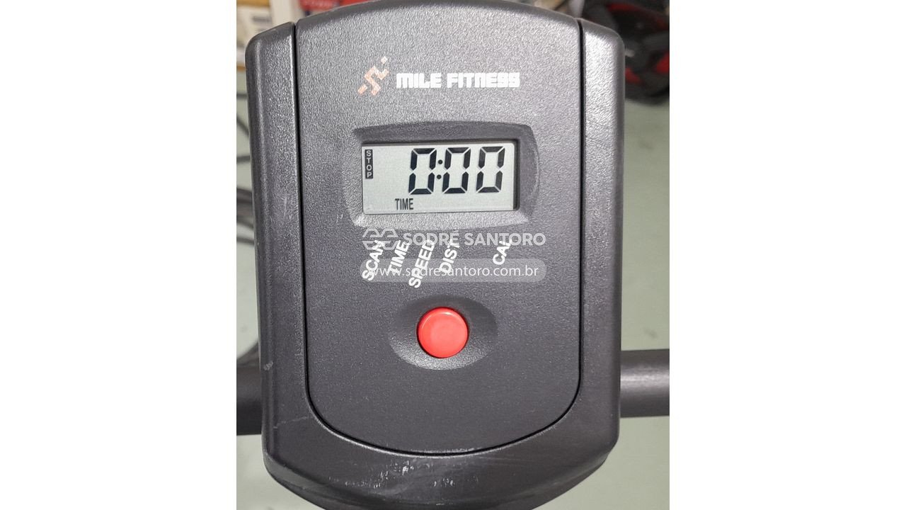 Foto 2: esteira manual mile fitness