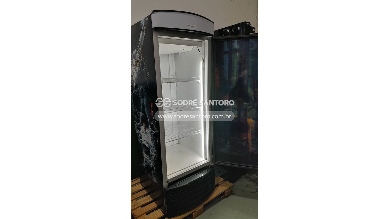 Foto 2: cervejeira elétrica 220v