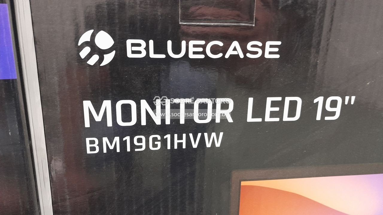 Foto 7 de 9: 4 monitores 19'' bluecase bm19g1hvw