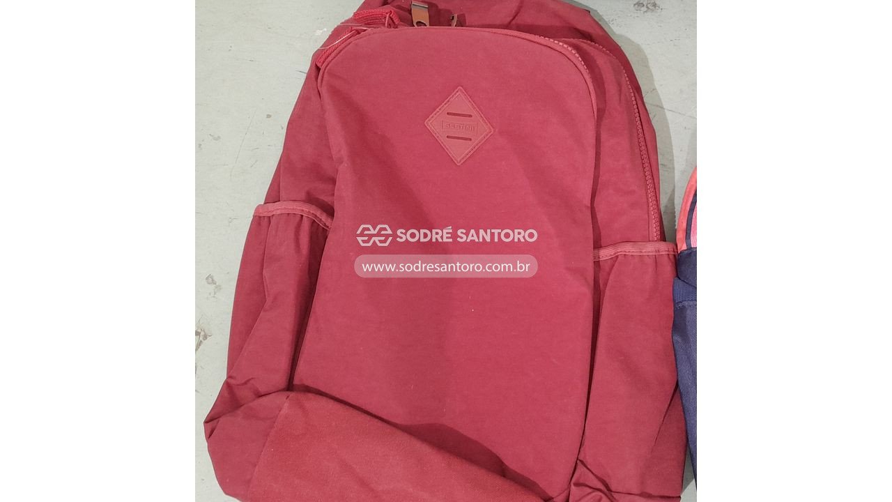 Foto 4: 6 mochilas escolares sestini e sem marca