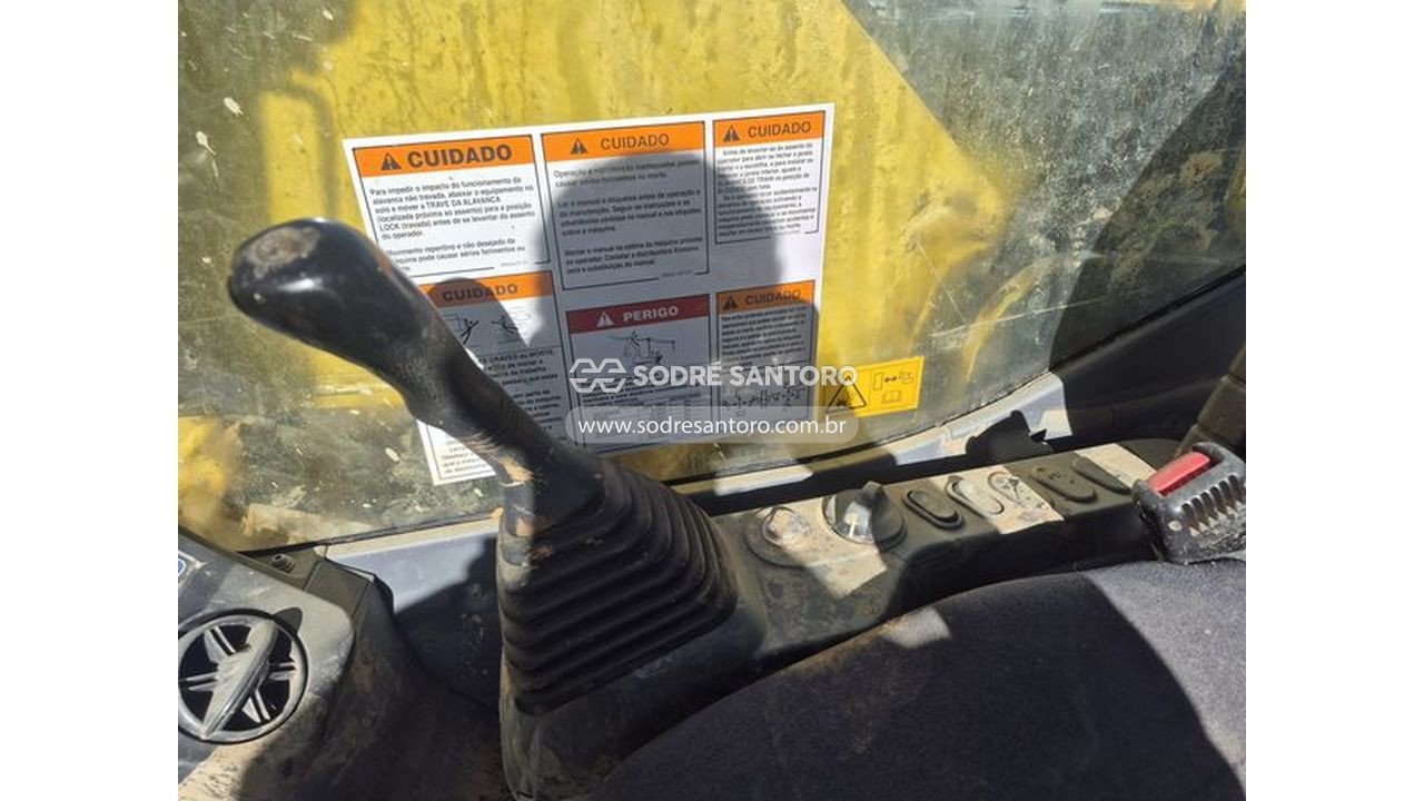 Foto 11 de 11: escavadeira hidráulica komatsu pc200-8 - 2019