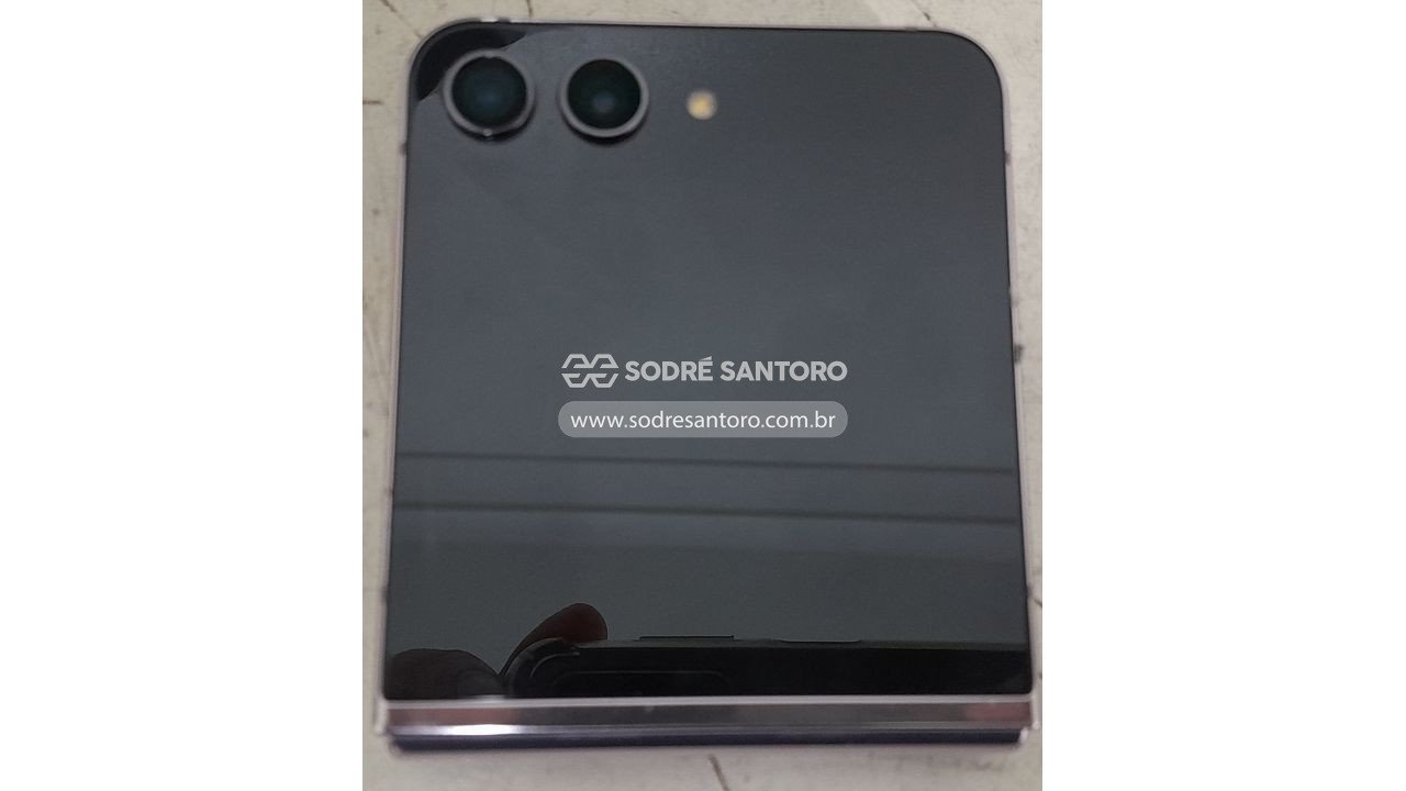 Foto 4: smartphone samsung galaxy flip 5 256gb