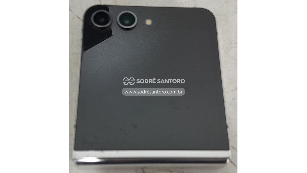 Foto 6 de 6: smartphone samsung galaxy flip 5 256gb