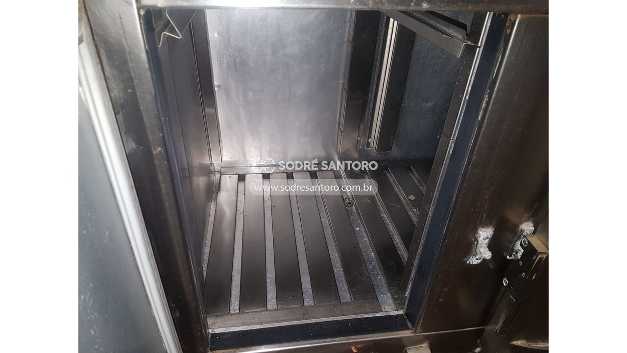Foto 4: 2 balcões refrigerados 3 portas em aço inox