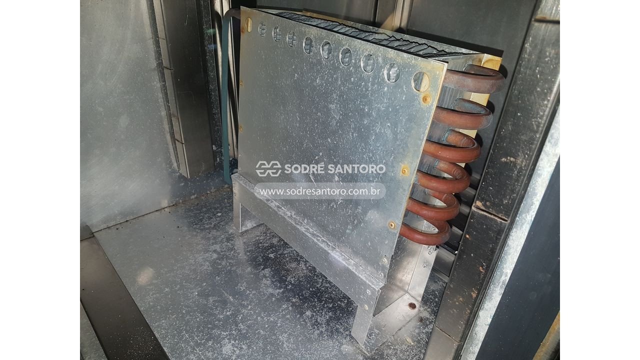 Foto 5: 2 balcões refrigerados 3 portas em aço inox