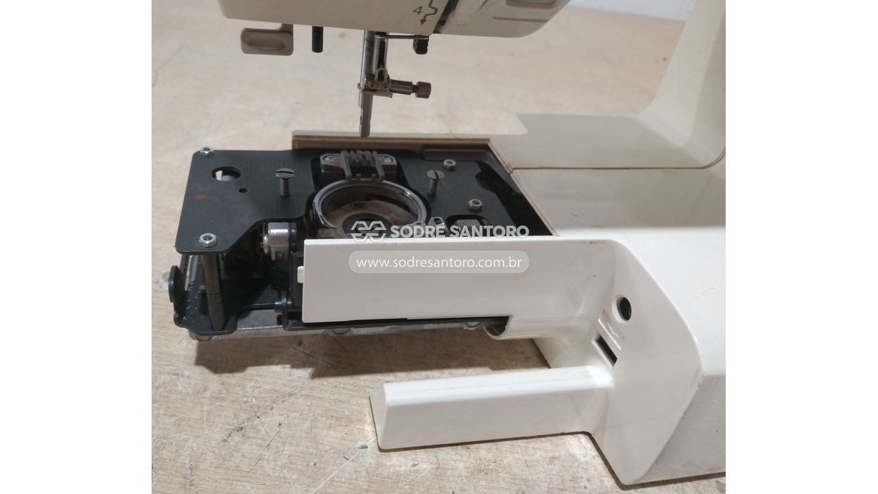 Foto 3: máquina de costura janome 2030dc