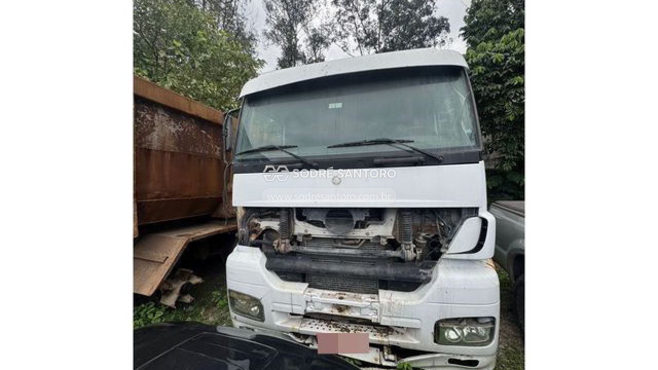 Veículo MERCEDES-BENZ Axor Mercedes-Benz Axor 2540 S 2009 Caminhão Trator Branco 2009 em leilão