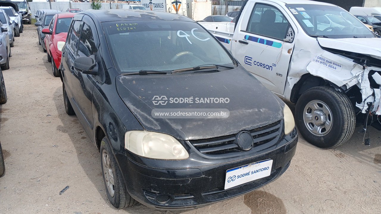 vw fox 1.0 - 2005/2005 - pl_ final 9 código interno
(112127). bem encontra-se: r. fr. basílio roewer ofm
201 - sj. dos pinhais/pr - air-bags: ausente alavanca do câmbio: danificado - média monta.- restrição
administrtiva - ipva 2025 pago - transfere...