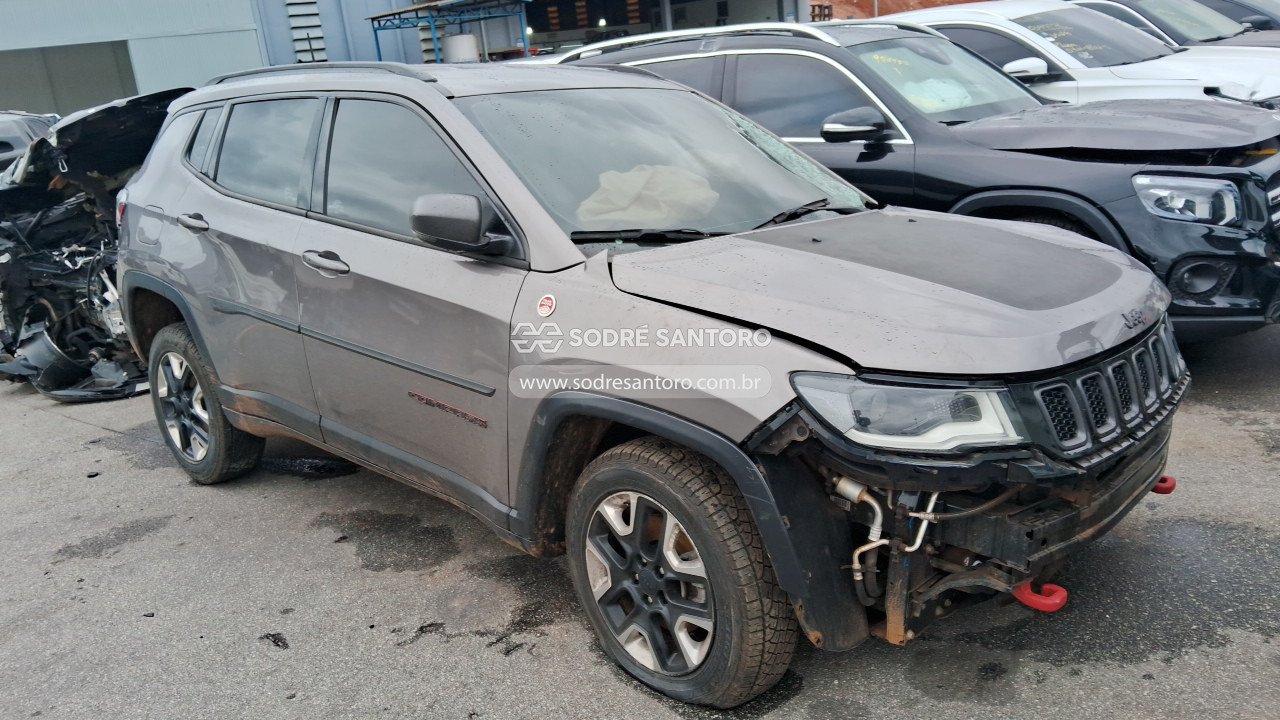 jeep compass trailhawk