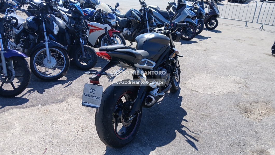 Leilão TRIUMPH STREET TRIPLE RS 19/20 - Leilão de veiculos - Sodré