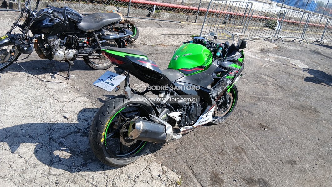 Leilão KAWASAKI NINJA 400 22/22 - Leilão de veiculos - Sodré Santoro