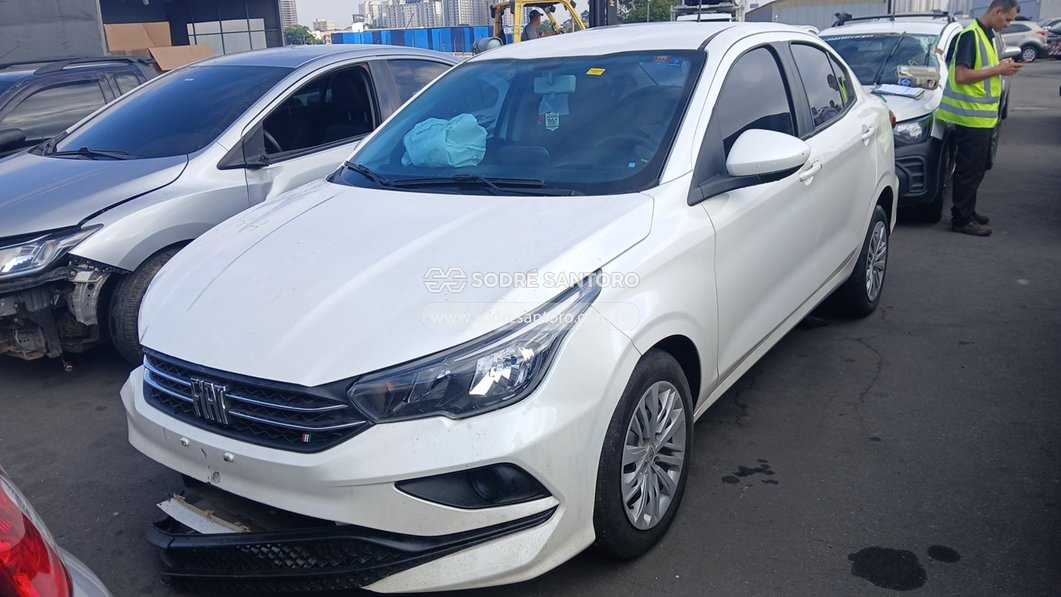 Leilão FIAT CRONOS DRIVE 1.0 23/23 - Leilão de veiculos - Sodré
