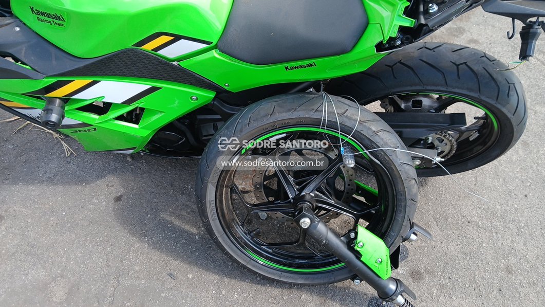 Leilão KAWASAKI NINJA 300 25/26 - Leilão de veiculos - Sodré Santoro