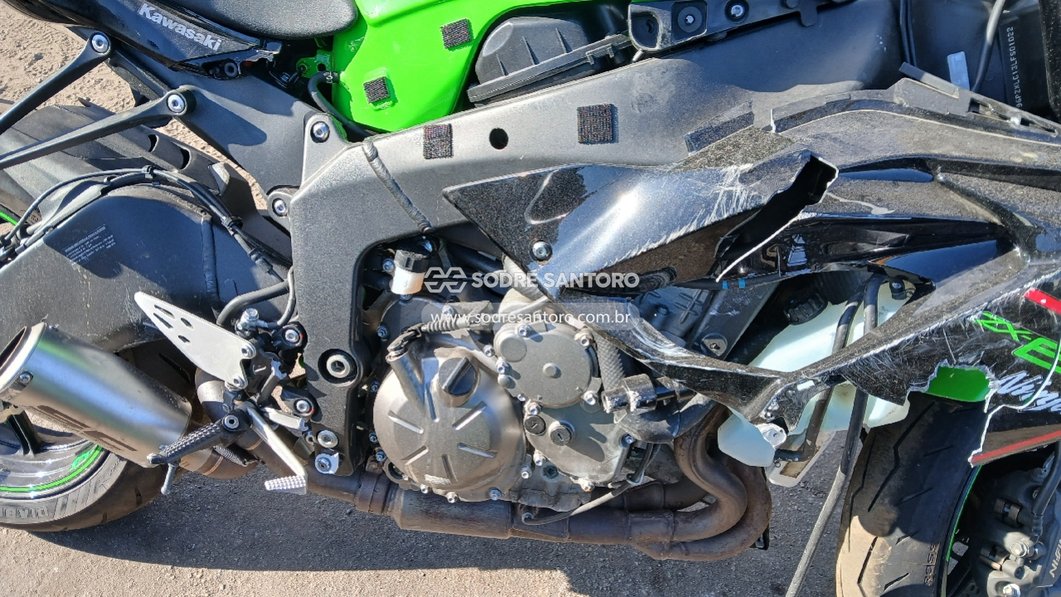 Leilão KAWASAKI NINJA ZX-6R 20/20 - Leilão de veiculos - Sodré Santoro