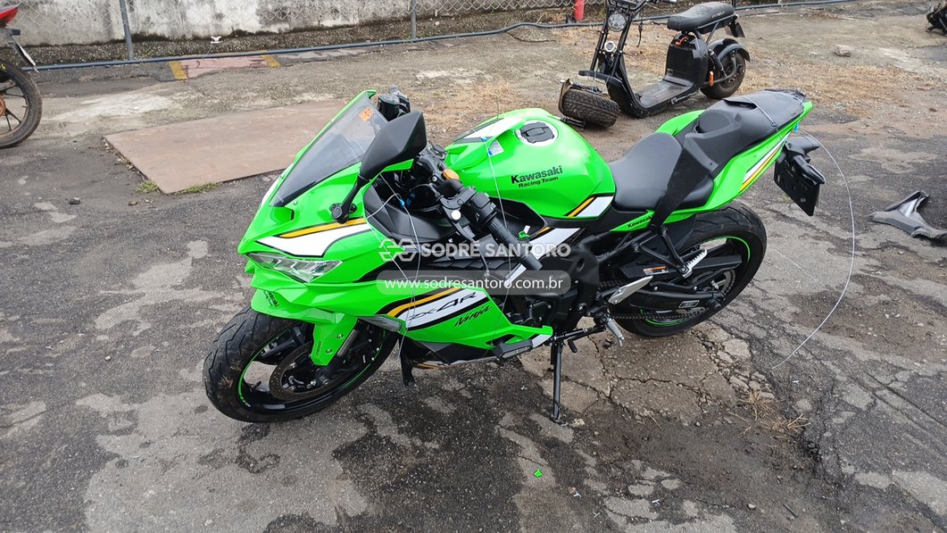 Leilão KAWASAKI NINJA ZX-4R 25/26 - Leilão de veiculos - Sodré Santoro