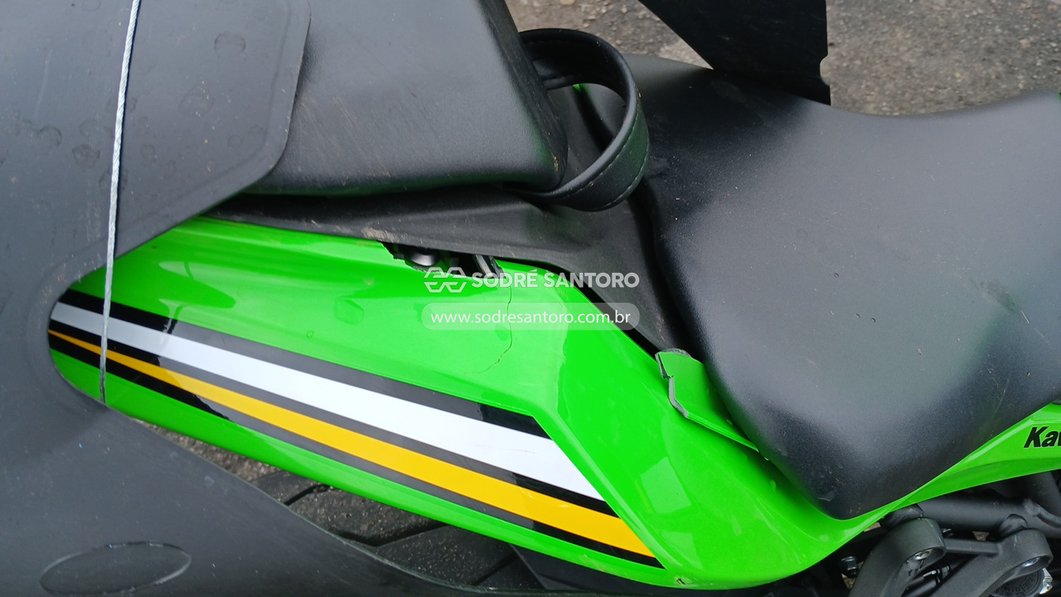 Leilão KAWASAKI NINJA ZX-4R 25/26 - Leilão de veiculos - Sodré Santoro
