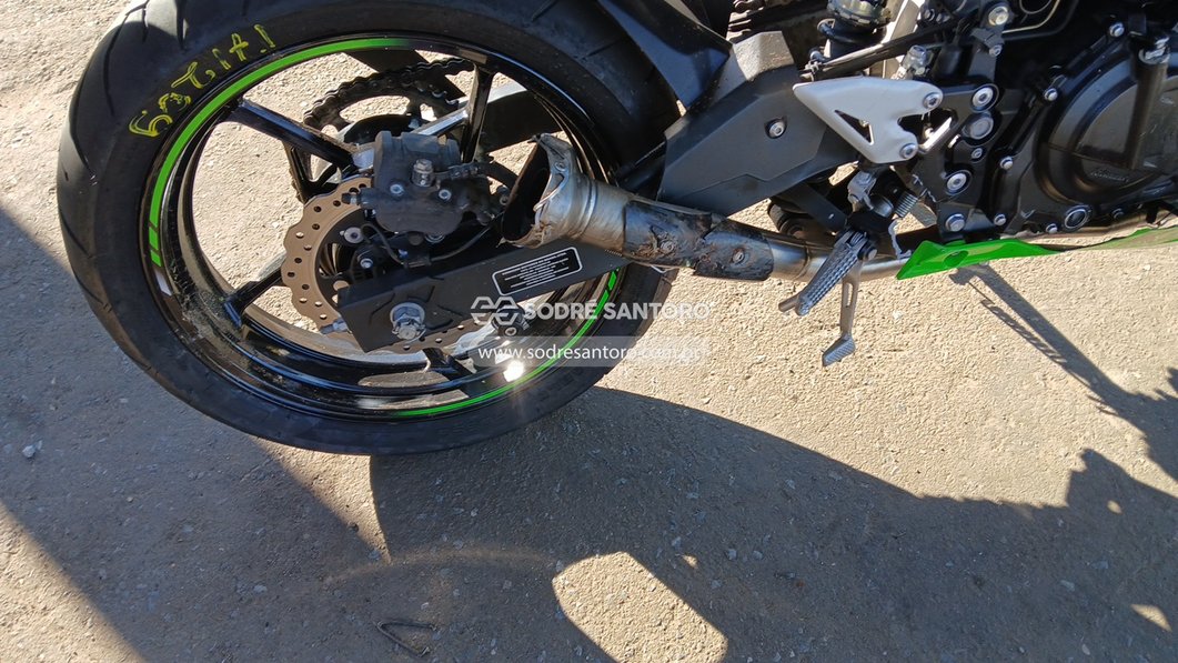 Leilão KAWASAKI NINJA 400 23/23 - Leilão de veiculos - Sodré Santoro