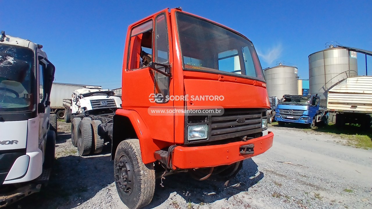 ford - cargo 2425