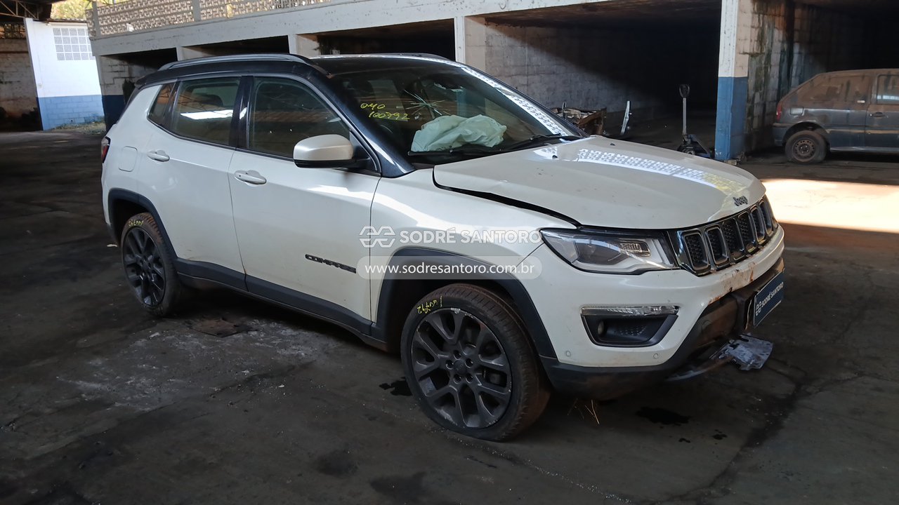 Jeep Compass Limited S 2021 em leilão