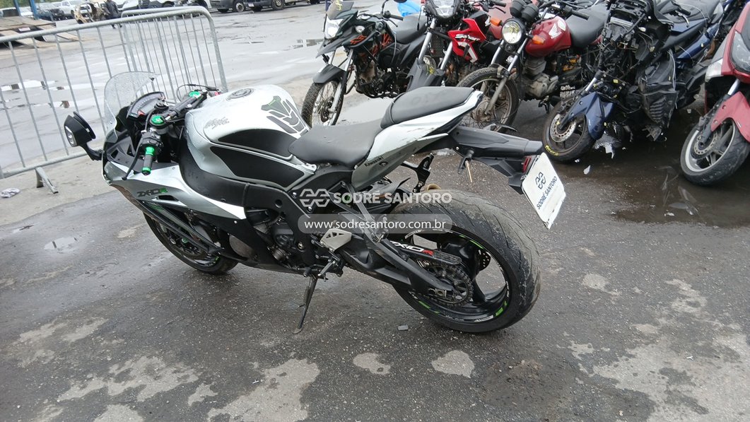 Leilão KAWASAKI NINJA ZX10R ABS 18/18 - Leilão de veiculos - Sodré