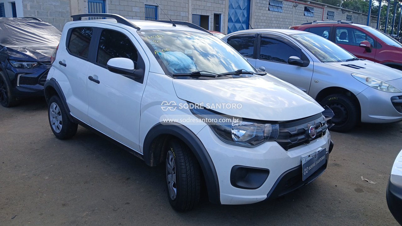 Fiat Mobi Way 2018 em leilão