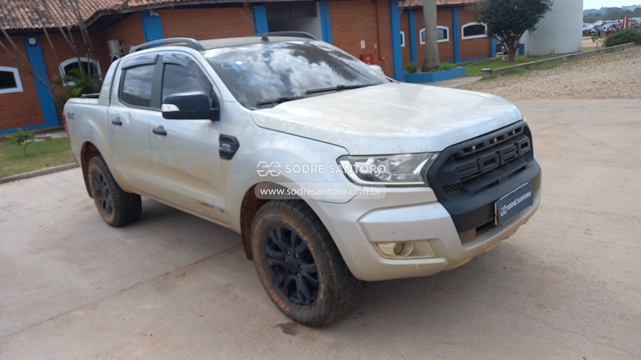 Ford Ranger 2018 em leilão