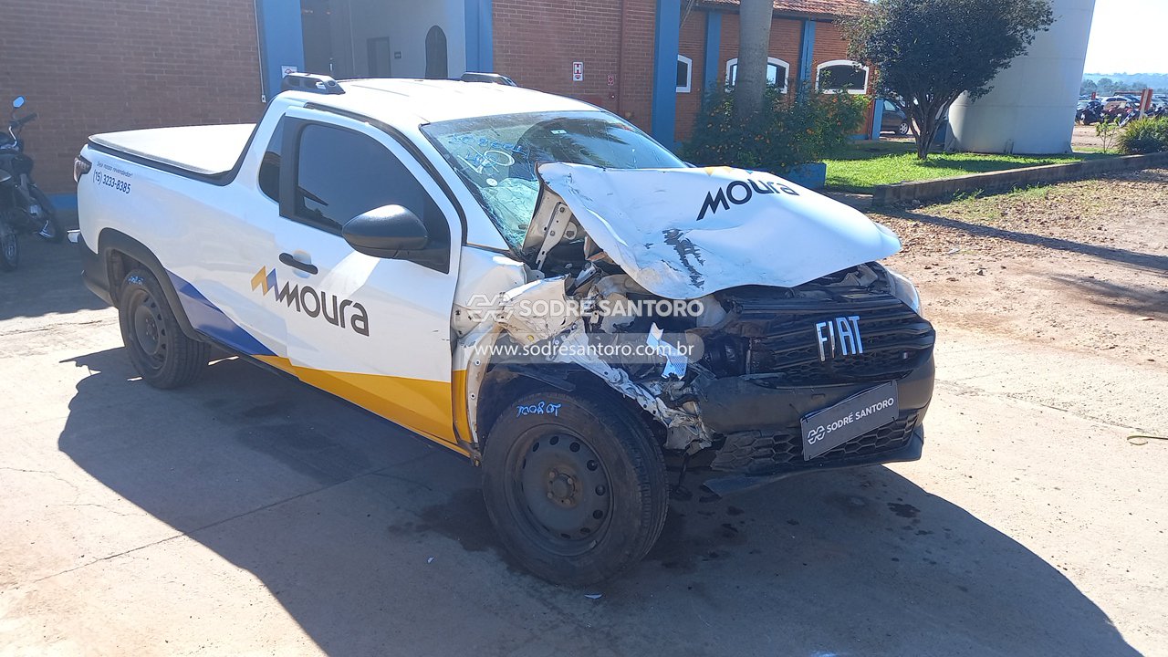 Fiat Strada Endurance Cs 2023 em leilão