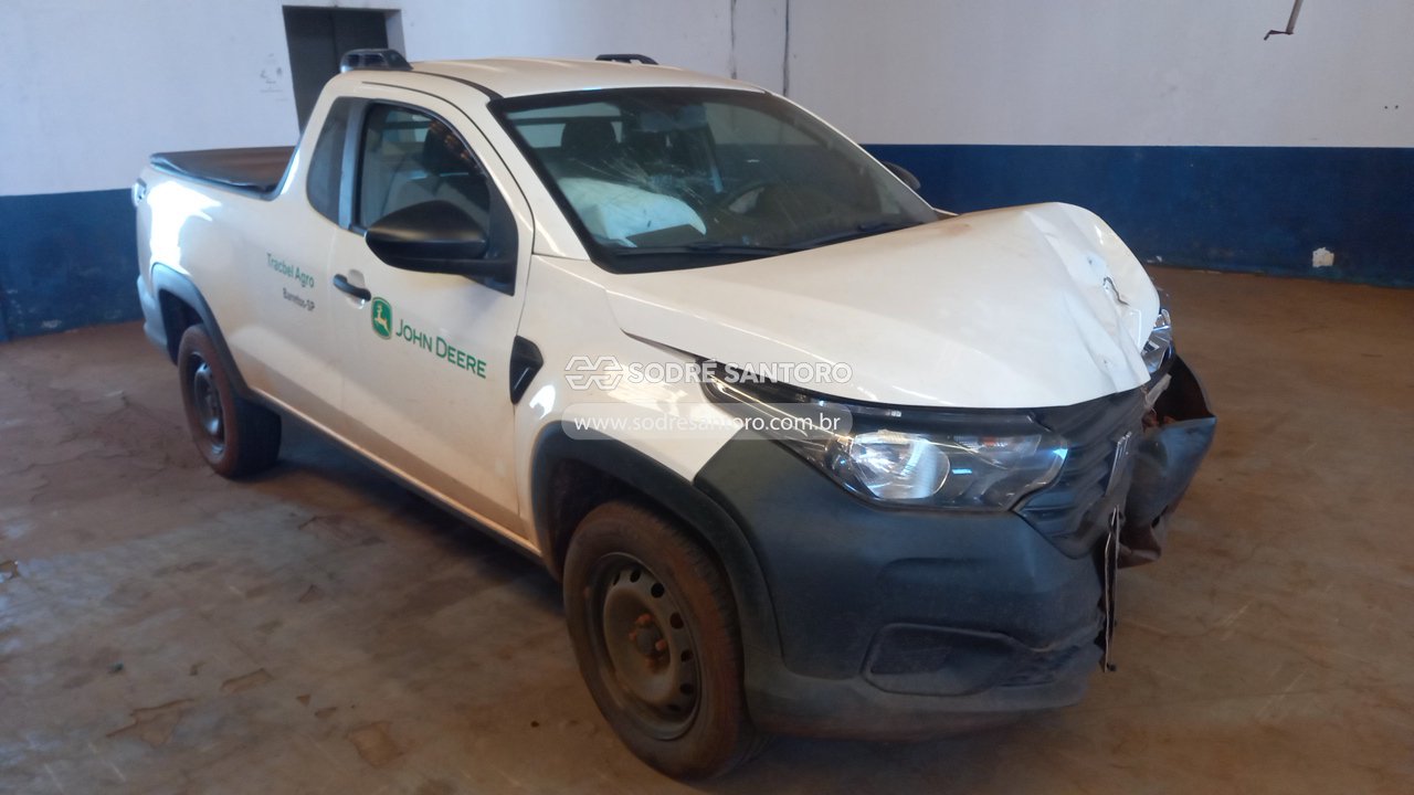 Fiat Strada Endurance Cs 2023 em leilão