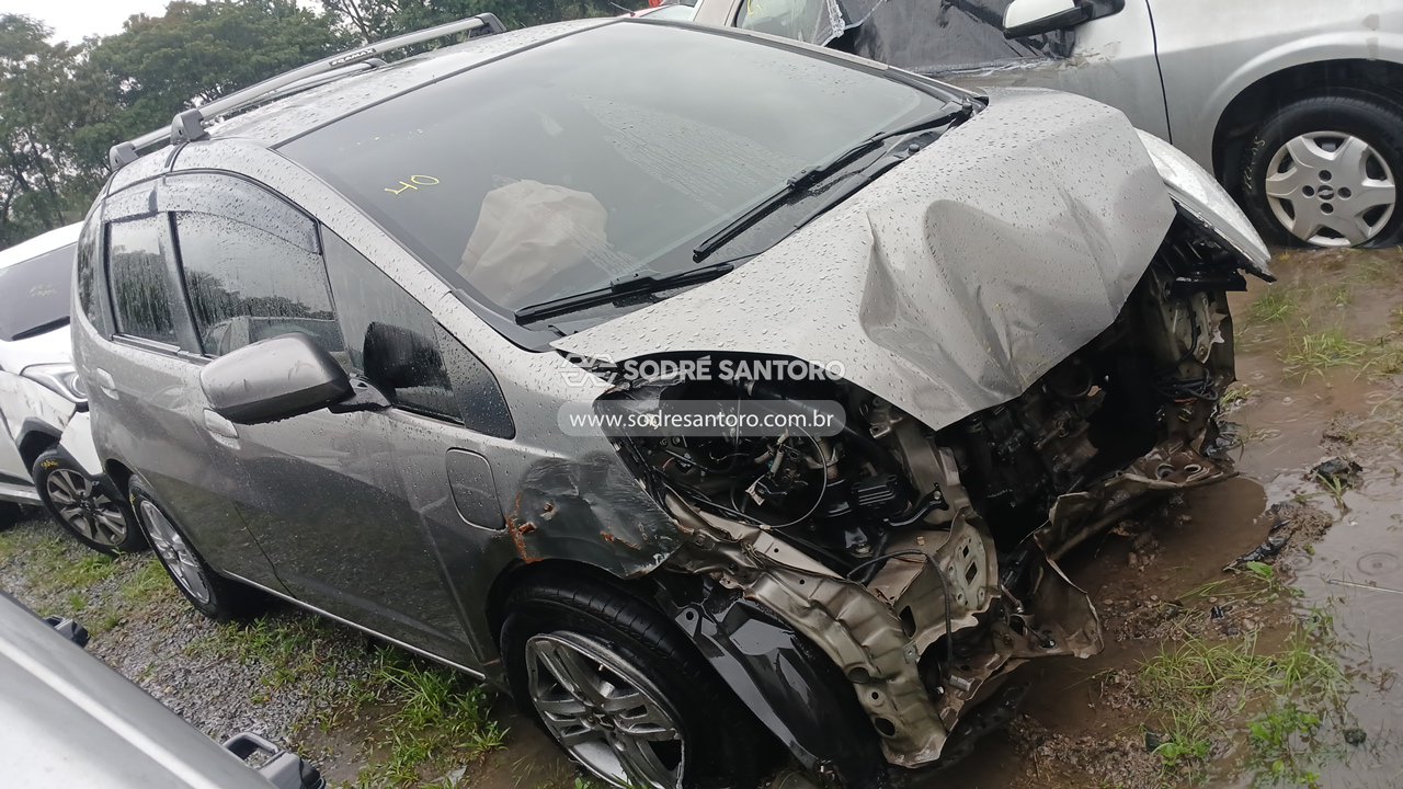 Honda Fit Dx Flex 2011 em leilão