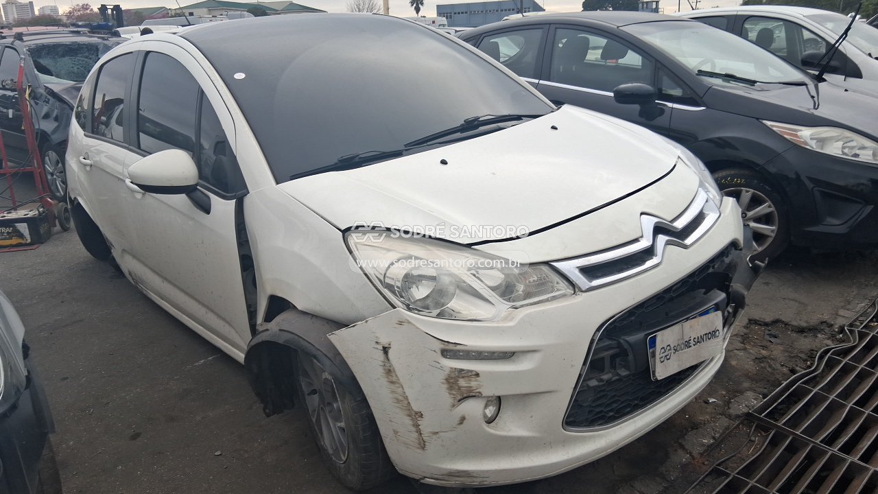 CITROËN C3 90m Tendance 2014 em leilão