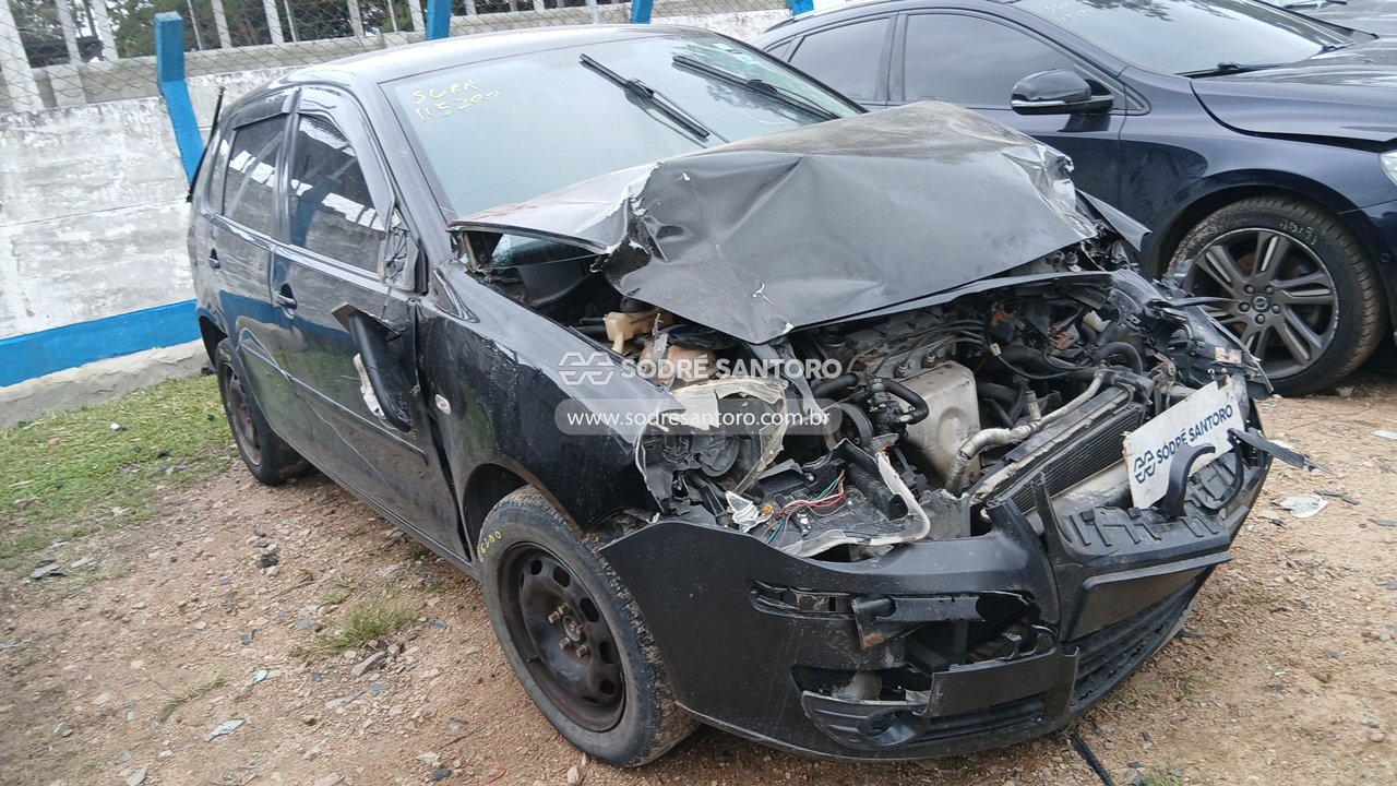 Volkswagen Polo 1.6 Sportline - 2008/2008
