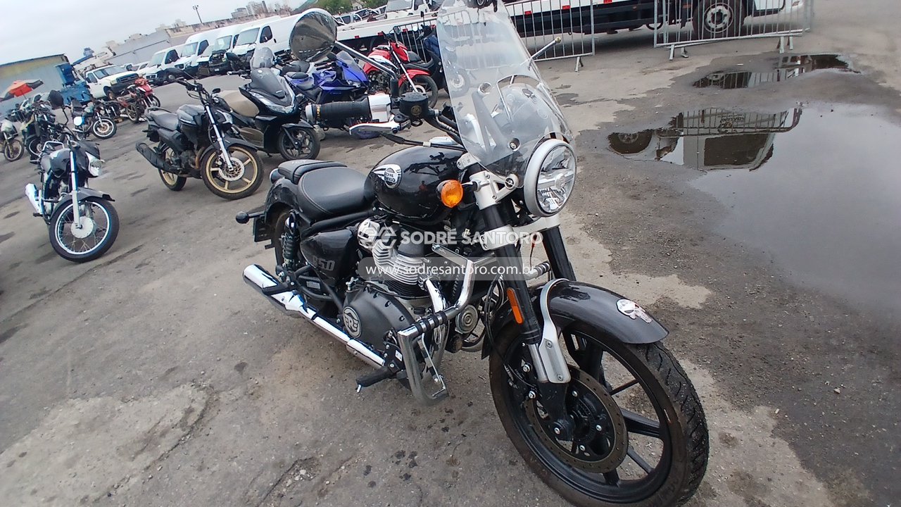 Royal Enfield Super Meteor 650 - 2025/2026