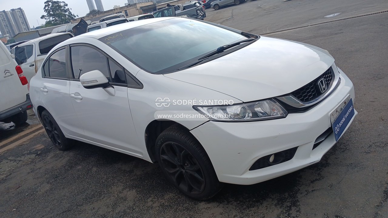Honda Civic Lxr 2015 em leilão
